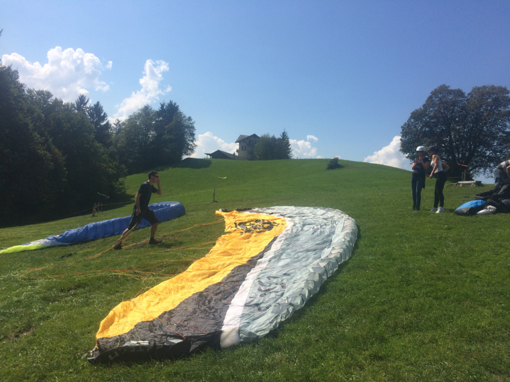 Swissgliders - Amisbuehl - Take off site – Gleitschirmflug Tandem